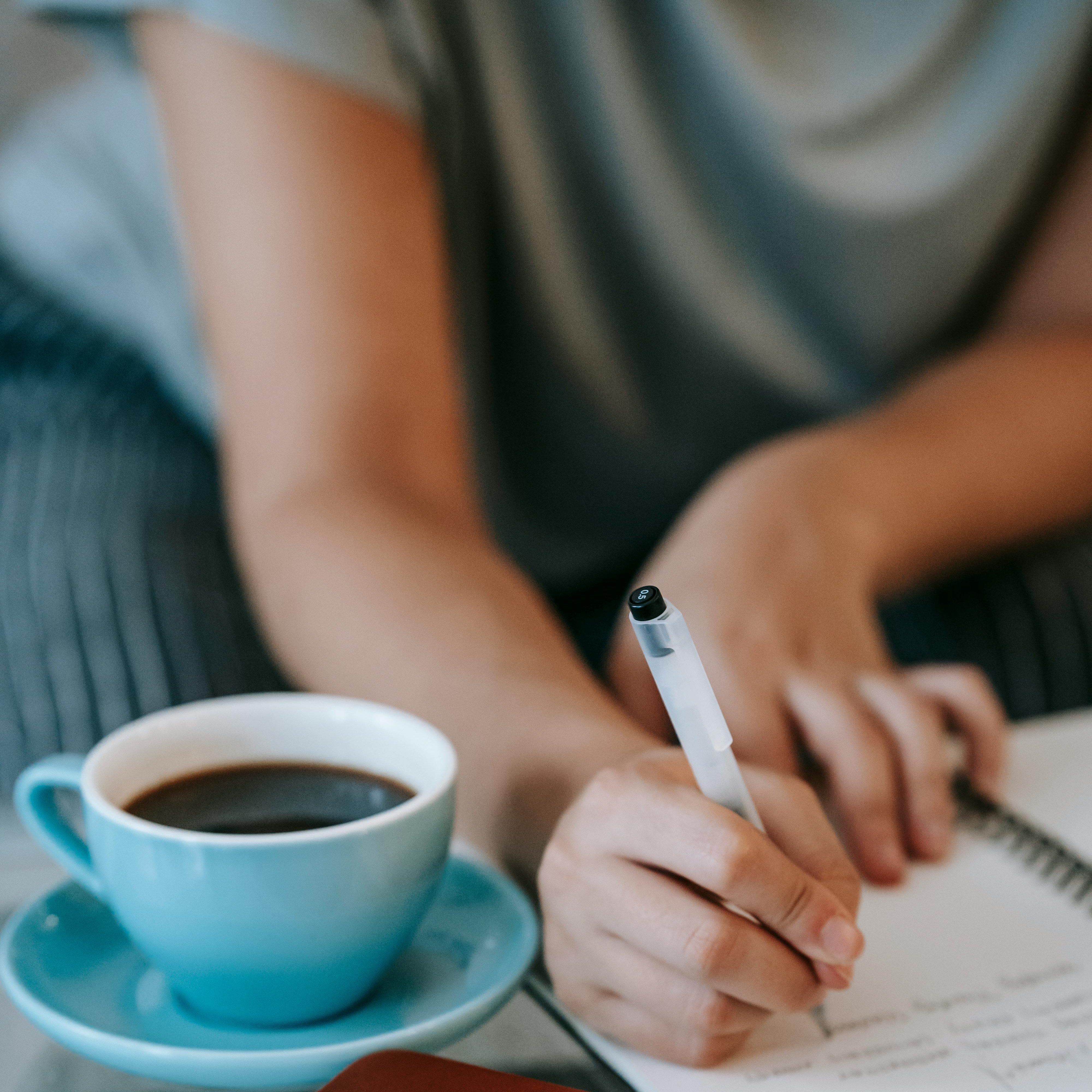 Le Pouvoir de l&rsquo;Écriture : Un Carnet pour Libérer Vos&nbsp;Émotions